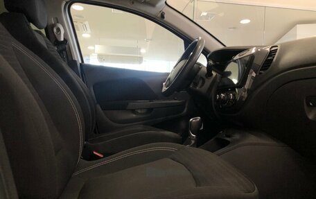 Renault Kaptur I рестайлинг, 2017 год, 1 399 000 рублей, 8 фотография