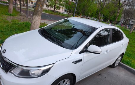 KIA Rio III рестайлинг, 2015 год, 900 000 рублей, 3 фотография