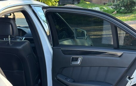 Mercedes-Benz E-Класс, 2012 год, 1 750 000 рублей, 17 фотография