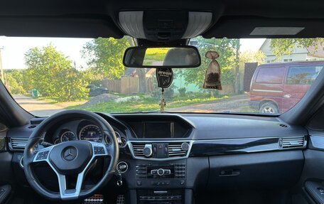 Mercedes-Benz E-Класс, 2012 год, 1 750 000 рублей, 19 фотография