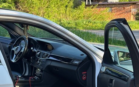 Mercedes-Benz E-Класс, 2012 год, 1 750 000 рублей, 15 фотография