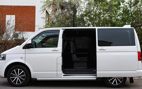 Volkswagen Multivan T5, 2013 год, 2 850 000 рублей, 8 фотография