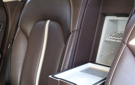 Audi A8, 2012 год, 2 160 000 рублей, 11 фотография