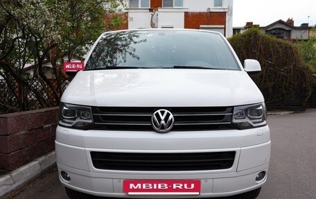 Volkswagen Multivan T5, 2013 год, 2 850 000 рублей, 7 фотография