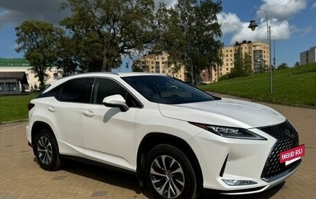 Lexus RX IV рестайлинг, 2020 год, 4 800 000 рублей, 4 фотография