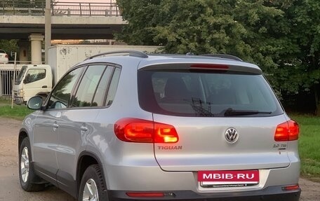 Volkswagen Tiguan I, 2012 год, 1 300 000 рублей, 2 фотография