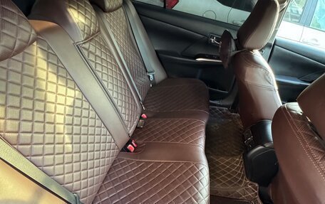 Toyota Camry, 2017 год, 2 400 000 рублей, 15 фотография