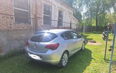 Opel Astra J, 2010 год, 650 000 рублей, 1 фотография