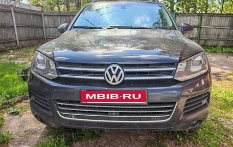 Volkswagen Touareg III, 2012 год, 2 150 000 рублей, 1 фотография