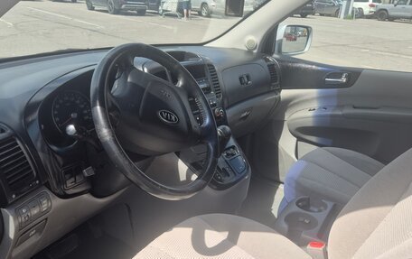 KIA Carnival III, 2007 год, 750 000 рублей, 16 фотография