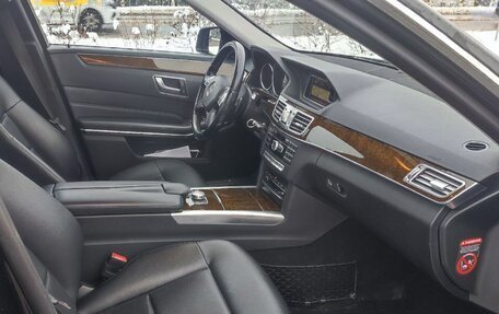 Mercedes-Benz E-Класс, 2014 год, 1 540 000 рублей, 11 фотография