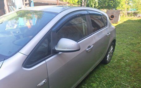 Opel Astra J, 2010 год, 650 000 рублей, 7 фотография