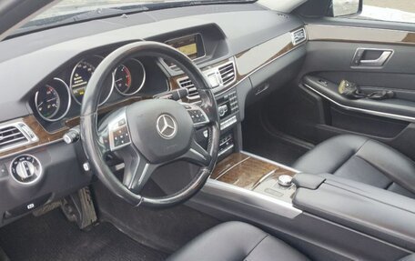 Mercedes-Benz E-Класс, 2014 год, 1 540 000 рублей, 13 фотография