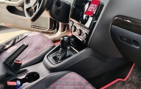 Volkswagen Jetta VI, 2014 год, 1 580 000 рублей, 2 фотография