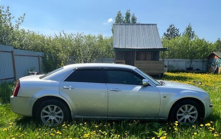 Chrysler 300C II, 2006 год, 650 000 рублей, 3 фотография