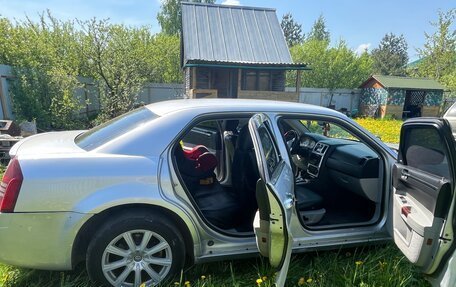Chrysler 300C II, 2006 год, 650 000 рублей, 6 фотография