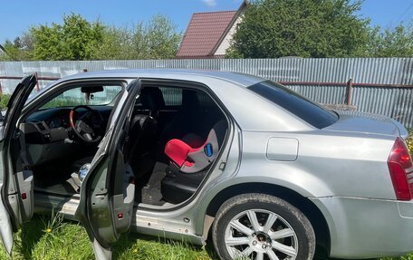 Chrysler 300C II, 2006 год, 650 000 рублей, 5 фотография