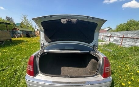 Chrysler 300C II, 2006 год, 650 000 рублей, 9 фотография