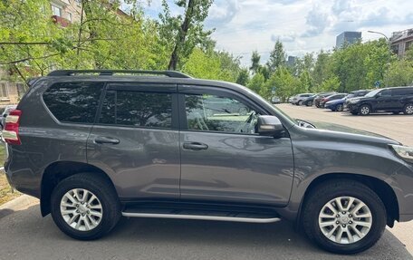 Toyota Land Cruiser Prado 150 рестайлинг 2, 2014 год, 2 845 000 рублей, 3 фотография