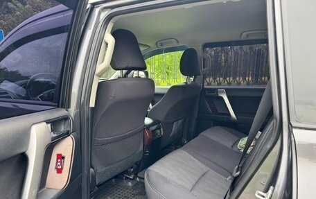 Toyota Land Cruiser Prado 150 рестайлинг 2, 2014 год, 2 845 000 рублей, 29 фотография