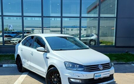 Volkswagen Polo VI (EU Market), 2016 год, 849 000 рублей, 3 фотография