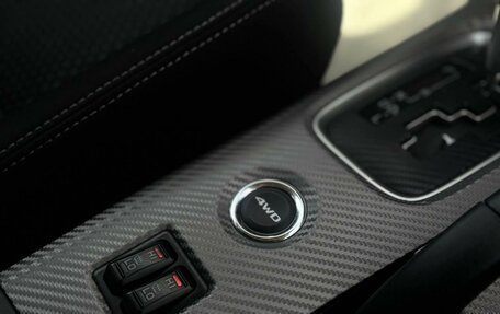 Mitsubishi Outlander III рестайлинг 3, 2017 год, 2 095 000 рублей, 14 фотография