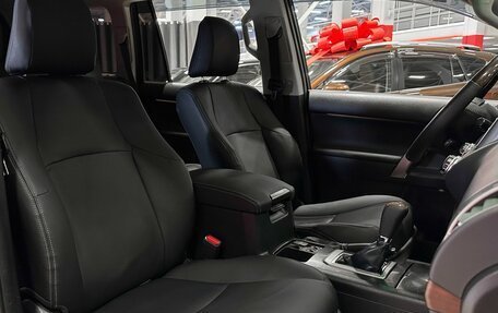 Toyota Land Cruiser Prado 150 рестайлинг 2, 2014 год, 3 400 000 рублей, 17 фотография