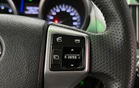 Toyota Land Cruiser Prado 150 рестайлинг 2, 2014 год, 3 400 000 рублей, 21 фотография