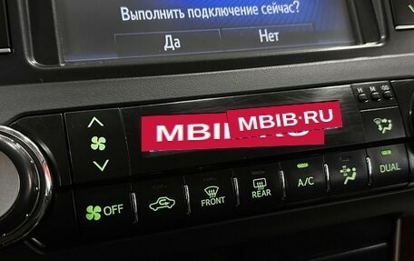 Toyota Land Cruiser Prado 150 рестайлинг 2, 2014 год, 3 400 000 рублей, 28 фотография