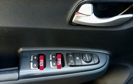 KIA Rio IV, 2018 год, 1 389 000 рублей, 17 фотография