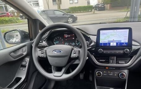 Ford Fiesta, 2023 год, 1 897 000 рублей, 7 фотография