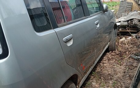 Nissan Cube II, 1998 год, 100 000 рублей, 5 фотография