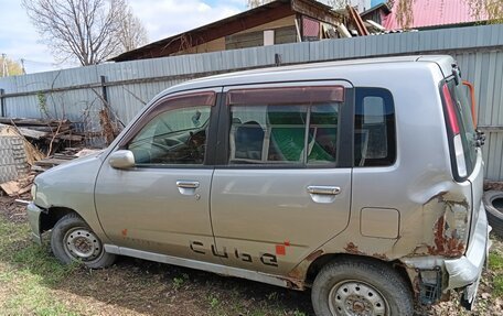 Nissan Cube II, 1998 год, 100 000 рублей, 2 фотография