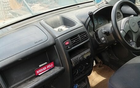 Nissan Cube II, 1998 год, 100 000 рублей, 6 фотография