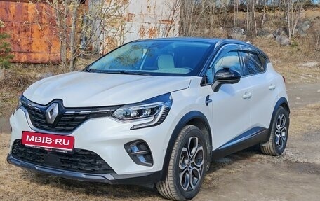 Renault Captur II, 2021 год, 2 450 000 рублей, 1 фотография