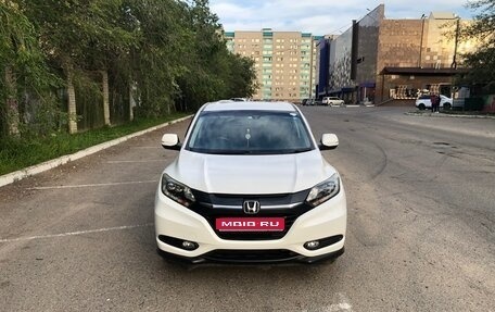Honda Vezel, 2014 год, 1 385 000 рублей, 1 фотография