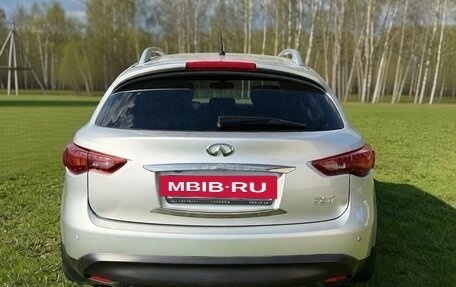 Infiniti FX II, 2011 год, 1 689 000 рублей, 4 фотография