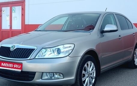 Skoda Octavia, 2012 год, 899 000 рублей, 3 фотография