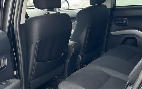 Mitsubishi Outlander III рестайлинг 3, 2008 год, 1 300 000 рублей, 7 фотография