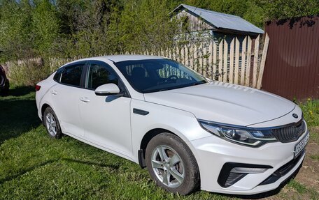 KIA Optima IV, 2019 год, 1 390 000 рублей, 9 фотография