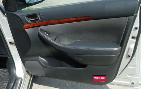 Toyota Avensis III рестайлинг, 2004 год, 495 000 рублей, 16 фотография