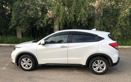 Honda Vezel, 2014 год, 1 385 000 рублей, 2 фотография