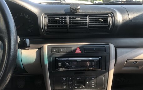Audi A4, 2000 год, 350 000 рублей, 14 фотография
