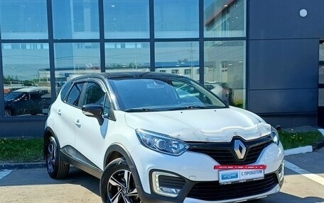 Renault Kaptur I рестайлинг, 2016 год, 1 699 000 рублей, 3 фотография