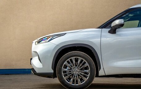 Toyota Highlander, 2026 год, 4 900 000 рублей, 3 фотография