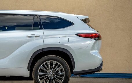 Toyota Highlander, 2026 год, 4 900 000 рублей, 15 фотография