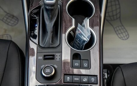 Toyota Highlander, 2026 год, 4 900 000 рублей, 27 фотография