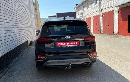 Hyundai Santa Fe IV, 2018 год, 2 100 000 рублей, 3 фотография