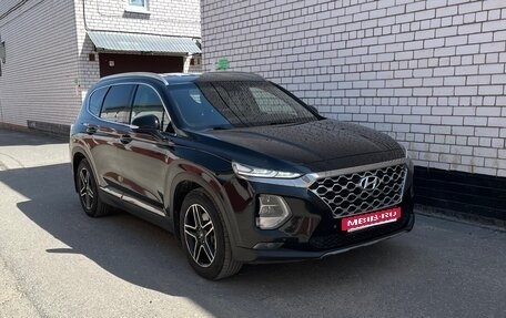 Hyundai Santa Fe IV, 2018 год, 2 100 000 рублей, 2 фотография