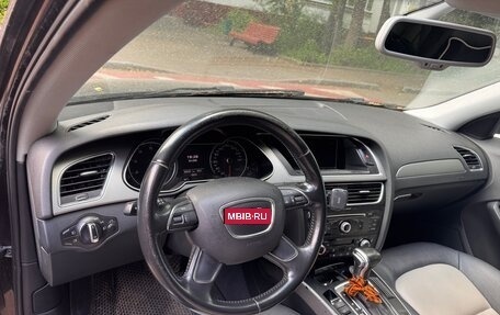 Audi A4, 2012 год, 850 000 рублей, 8 фотография